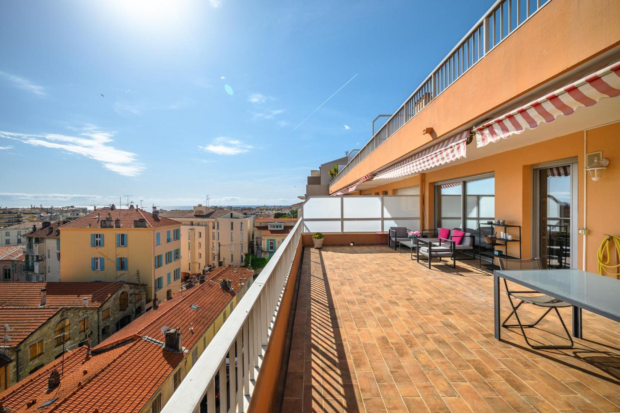 'L'Alicante Proche' Gare, Terrasse, Vue Mer Menton Exterior photo